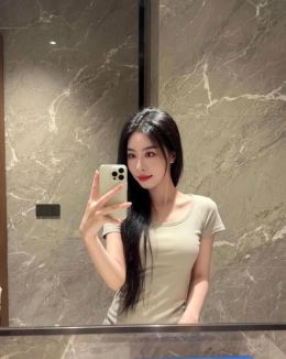武汉徐东蜜桃臀小姐姐