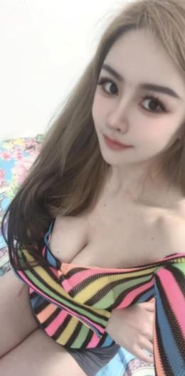 浦东混血儿伊娜