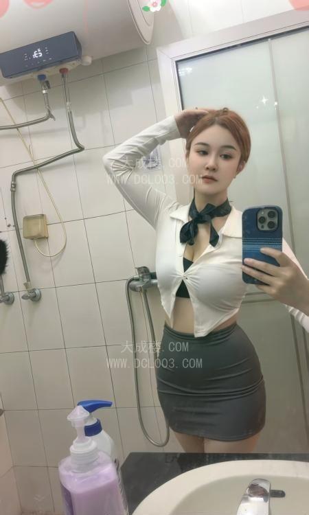 海珠风骚制服美少妇