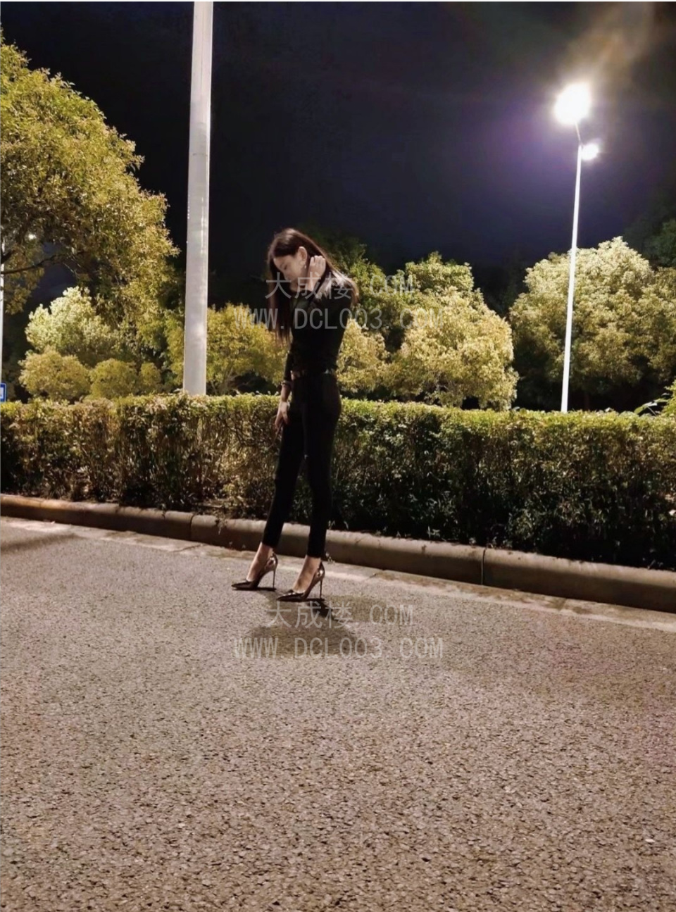 济南美腿少妇上课可双飞