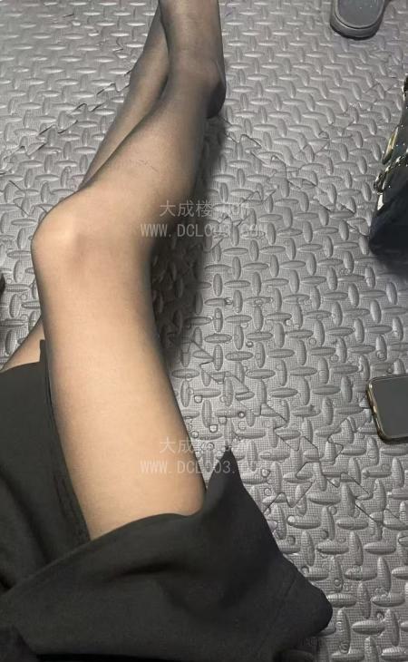 合肥黑丝美鲍小姐姐