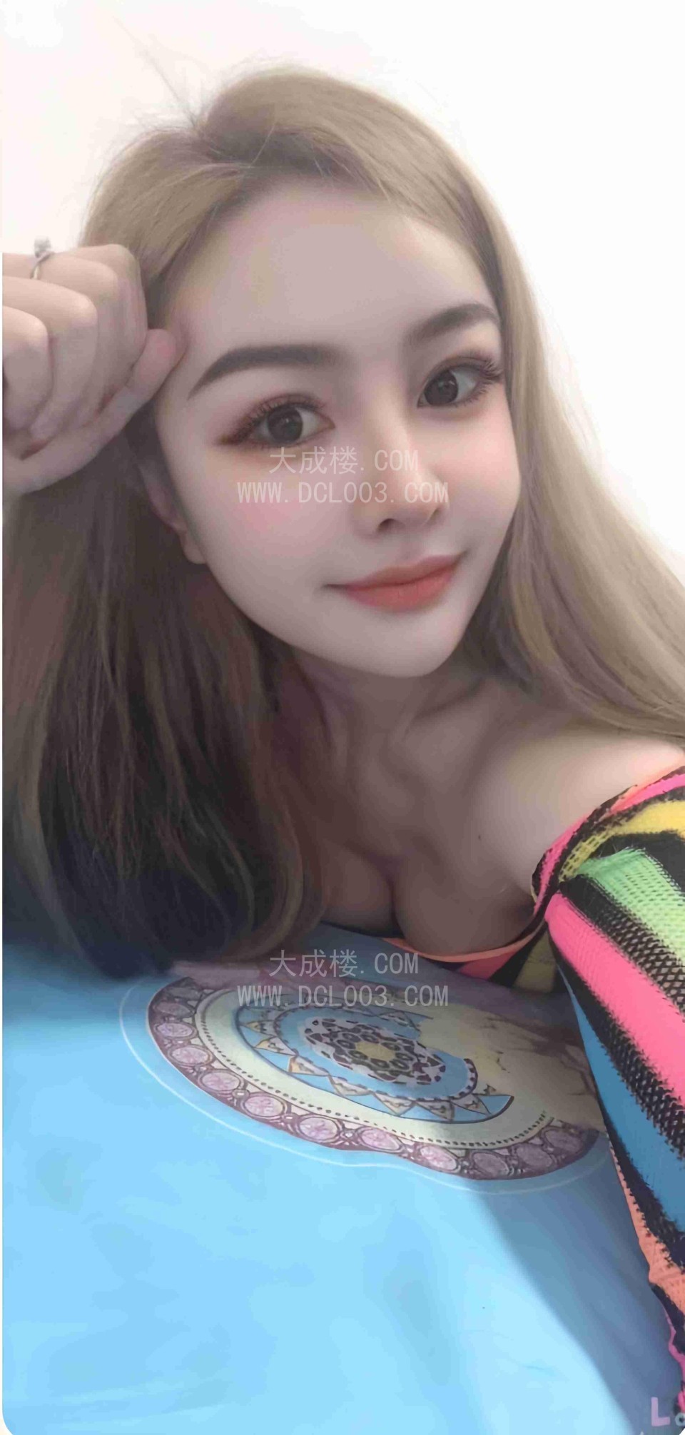 宝山混血儿大奶伊娜