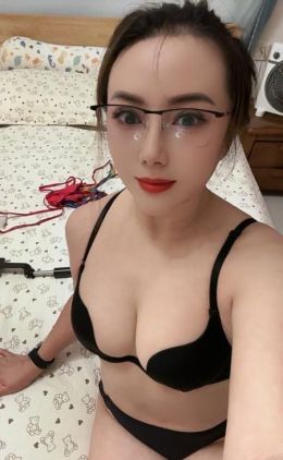 白云健身东北百合姐
