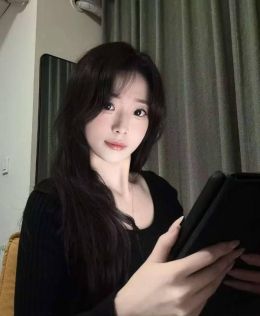 苏州茜茜爱笑女孩
