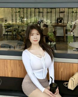 白云甜甜服务控御姐