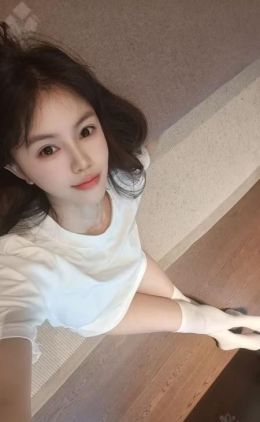 杭州身材苗条小姐姐