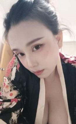厦门E罩杯巨乳奶莉莉