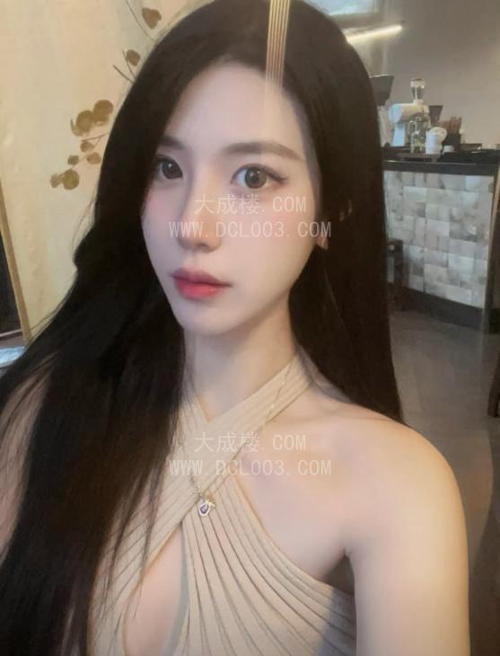 天河肉感十足李菲迪