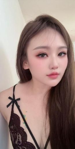 宝安大奶易高潮小甜甜