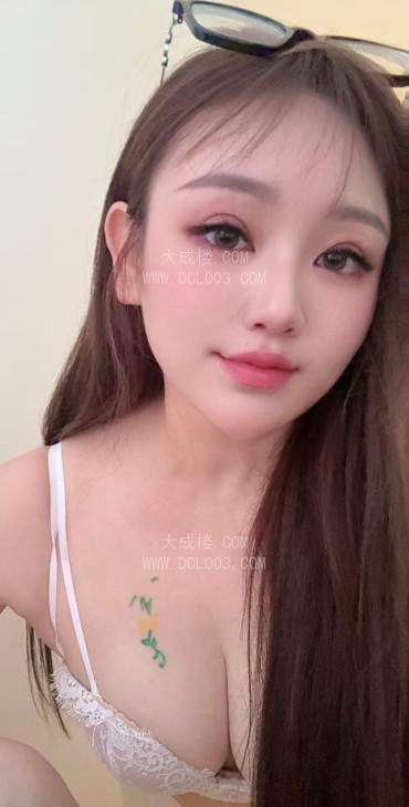 宝安大奶易高潮小甜甜