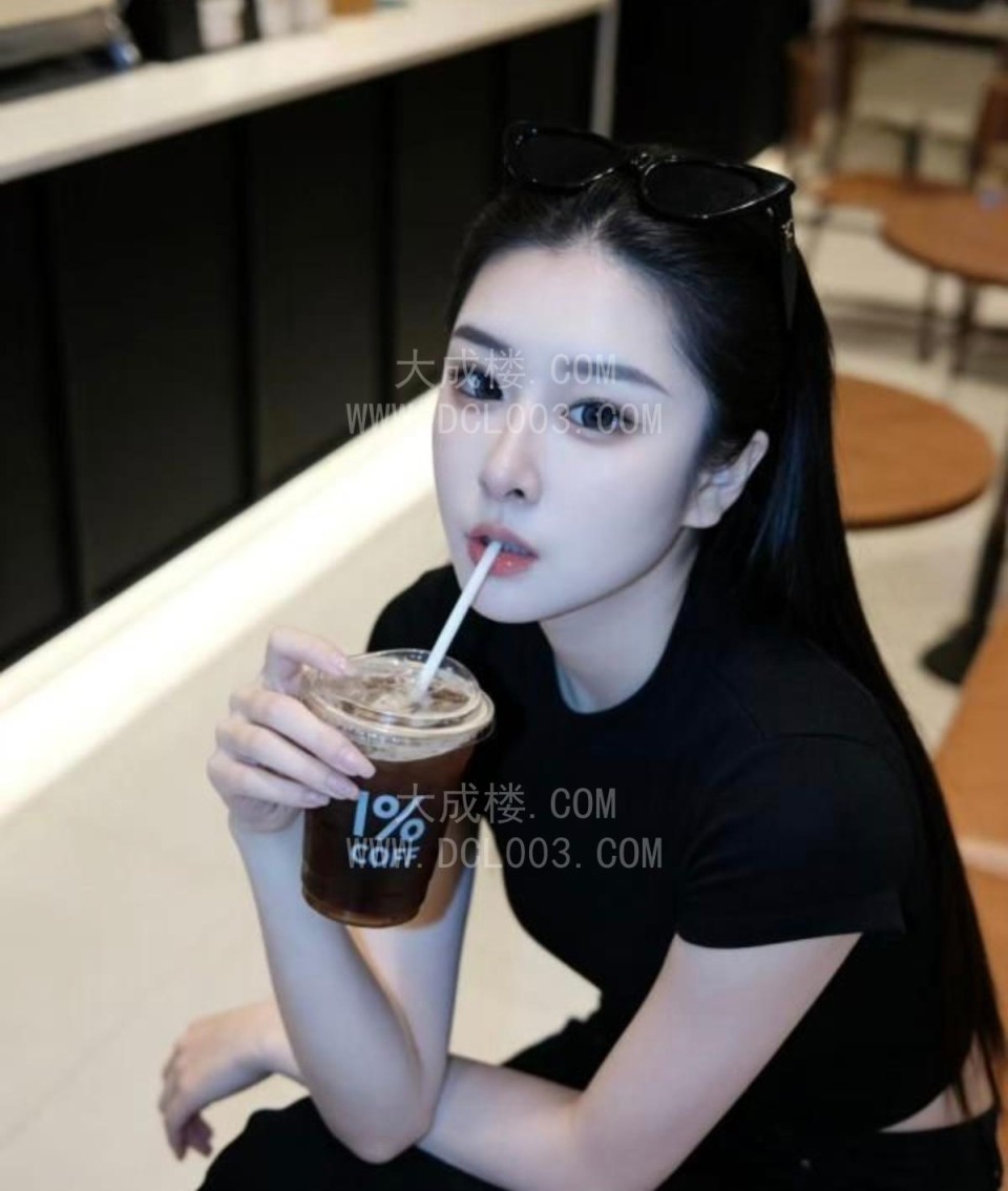 南京三通美女极品美臀