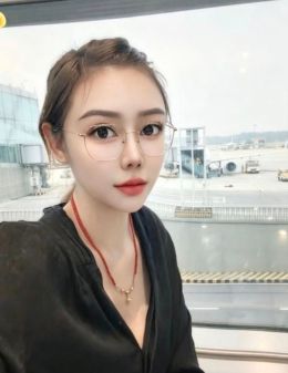 朝阳黑丝长腿气质御姐老师