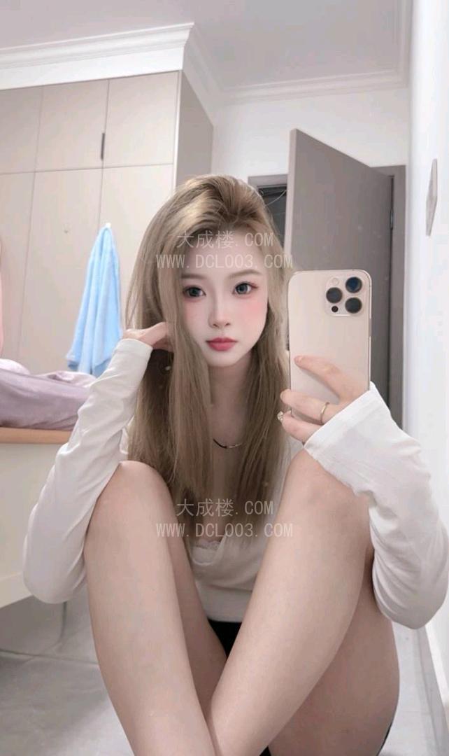 杭州余杭大胸翘臀清纯妹