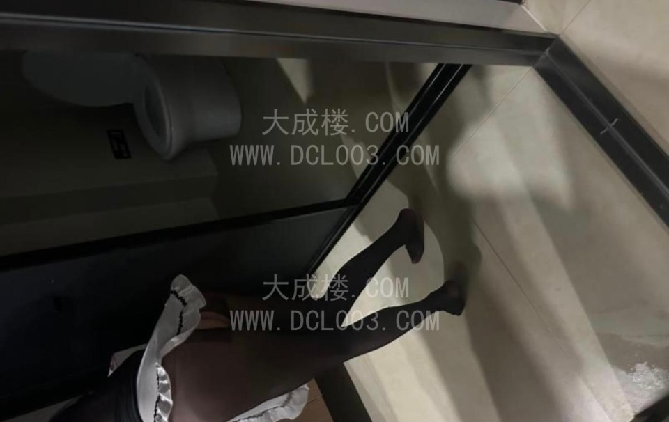 西青胸大水蜜桃