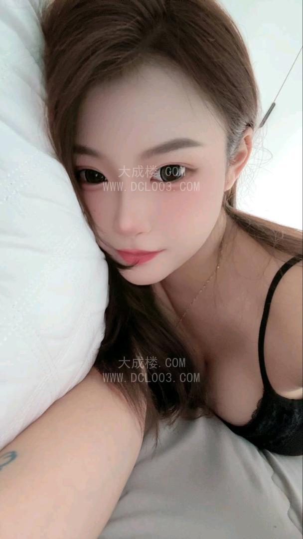 杭州余杭大胸翘臀清纯妹