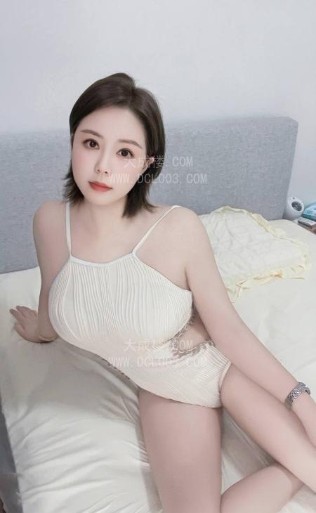 徐汇短发大胸服务好妹子