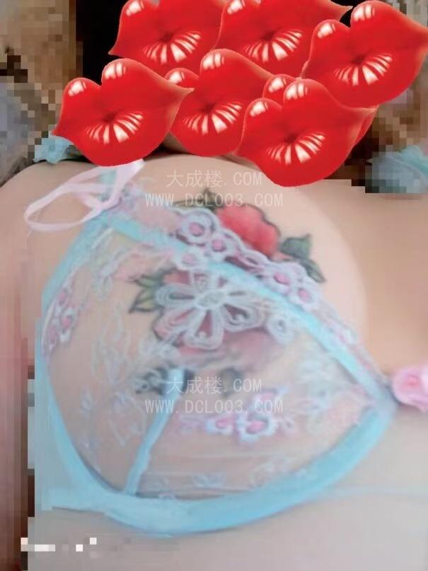 滨海大奶纹身熟女姐姐