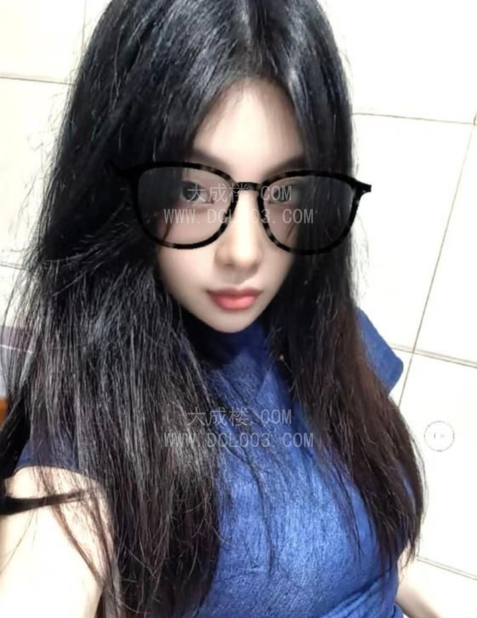 南京高颜值中项口爆美女