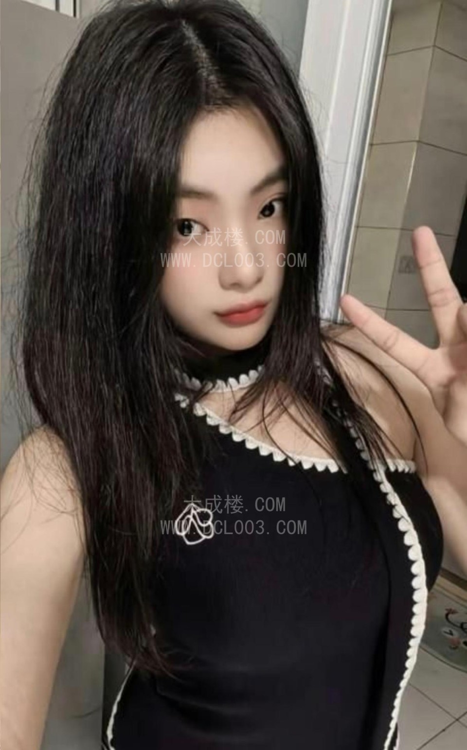 南京高颜值中项口爆美女