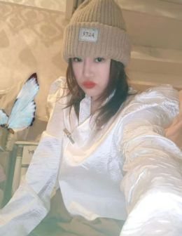 杭州东站美女
