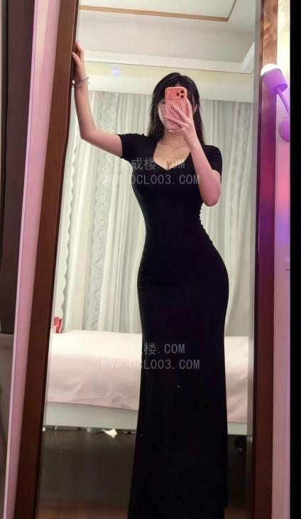 成都温江性感高挑御姐灵儿