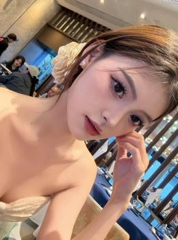 石家庄会喷水佩佩老师