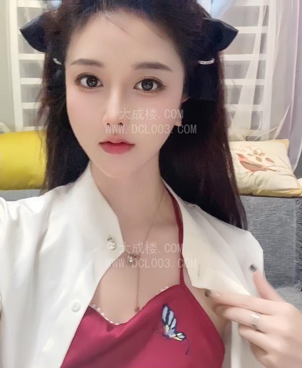 南山颜值女友小千代