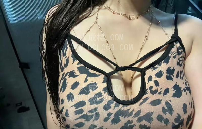 河东大胸妹芳儿