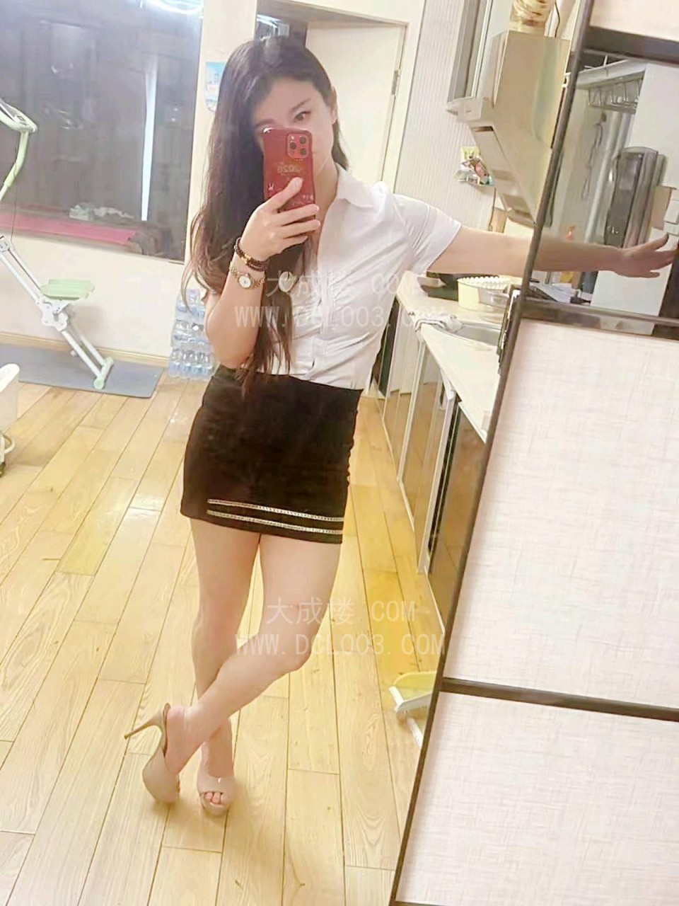 合肥包河大胸三点粉小御姐