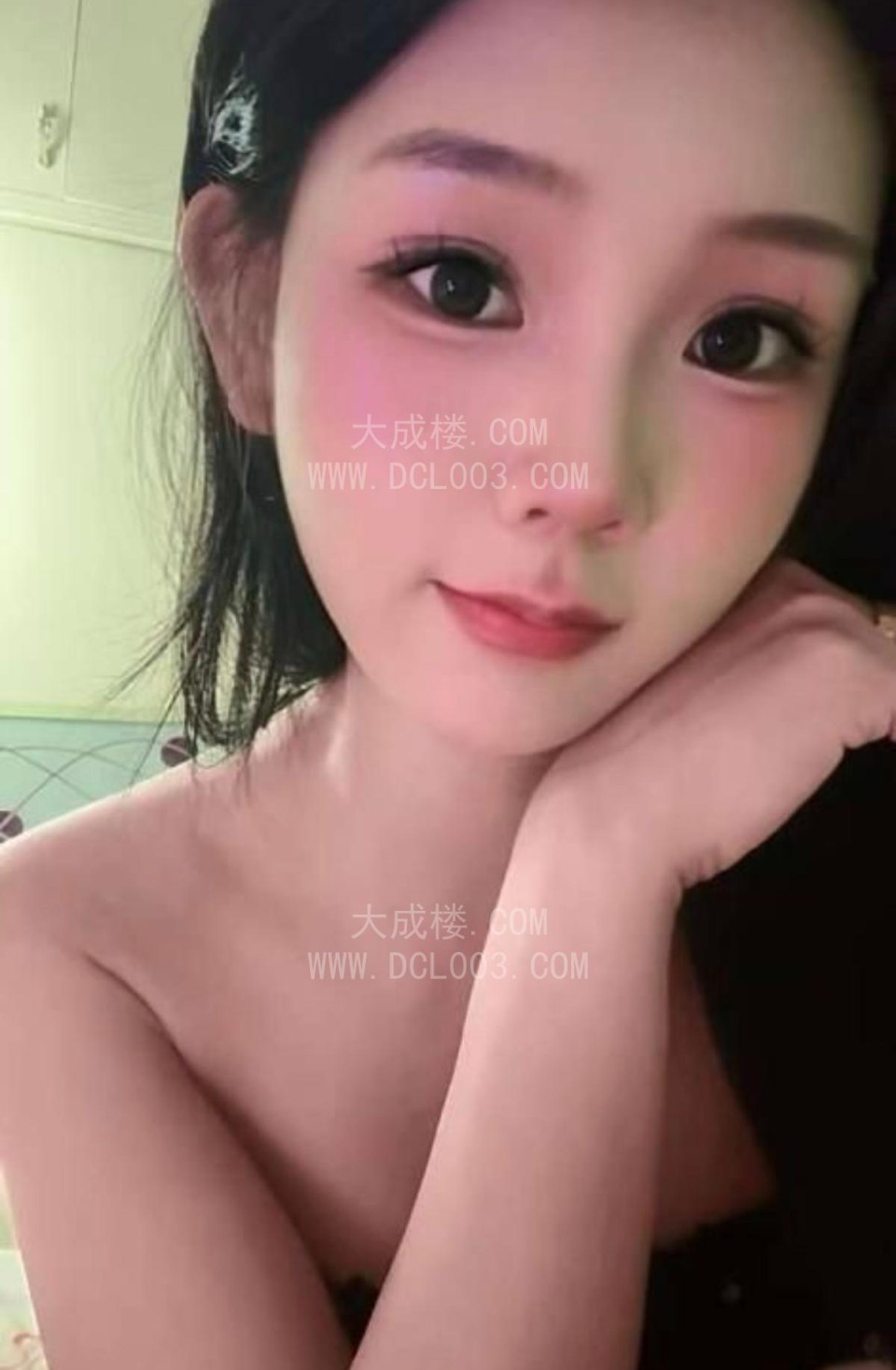 青岛00后娇嫩小骚货