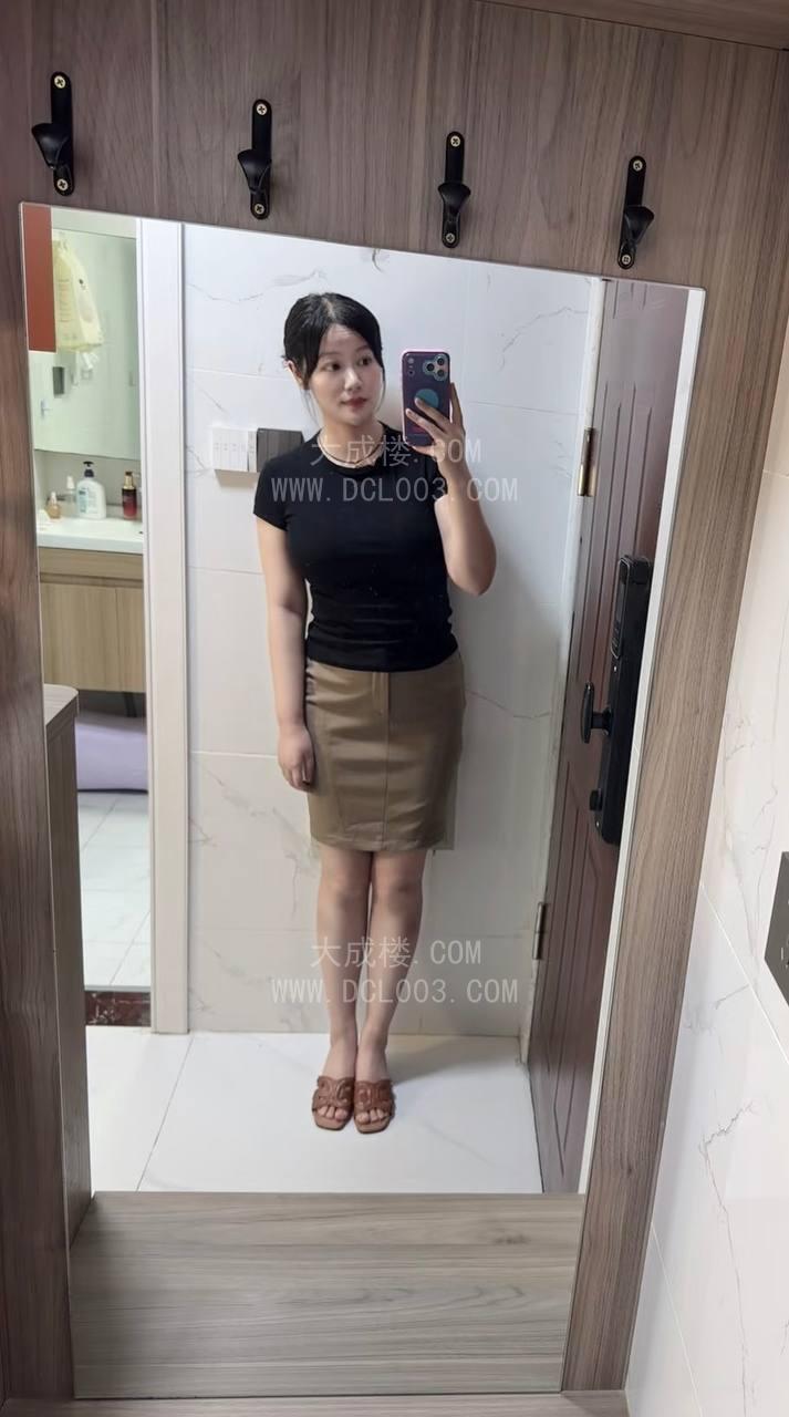 南京少妇性价比很高胸大屁股