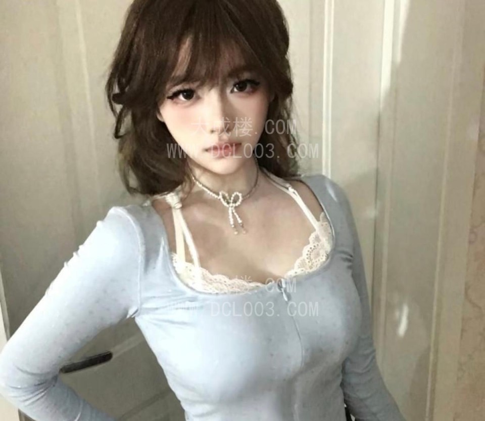 南京07年白虎萝莉妹妹