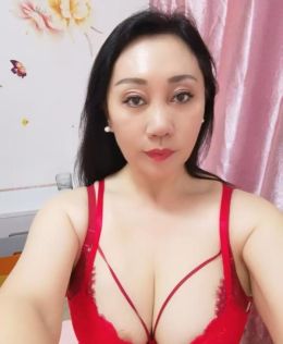 宝安36D御姐安娜