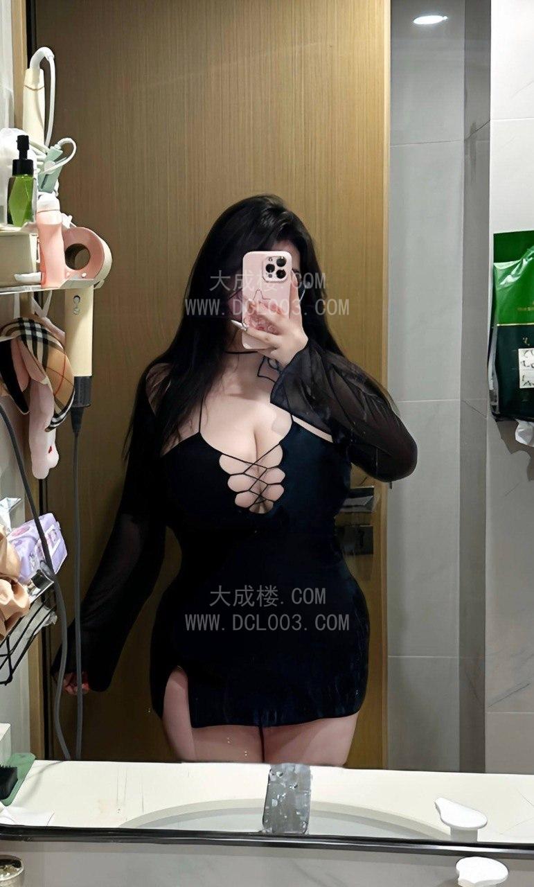 南京长相不丑的BBW算是比较难得