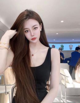 妹子身材火辣性感