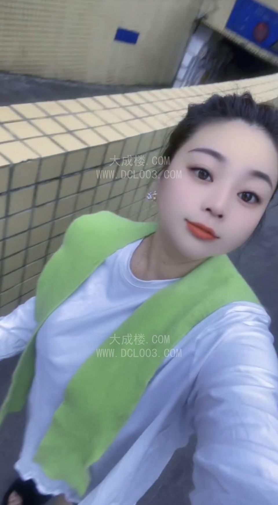 东莞萱萱