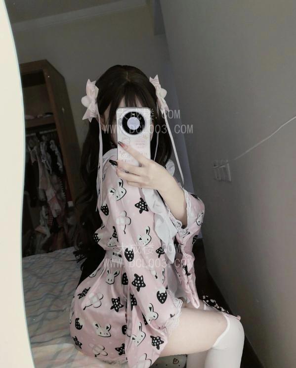 天河嫩妹萝莉小葡萄