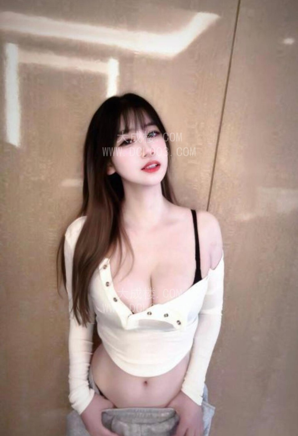 天河丰满艳舞老师