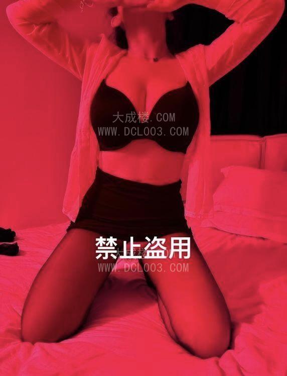 萧山巨乳萝莉