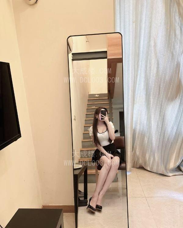 肤白热情骚妇