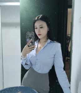 福田丝足女神小雅