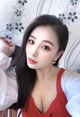 乌鲁木齐婉儿很迷人
